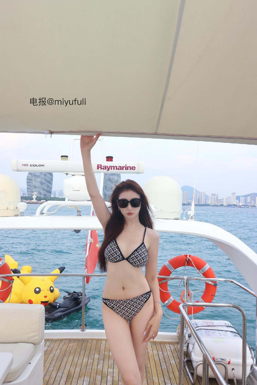 SerenaSs 2025-06-13 00:42:08 喂！还不过来吗？