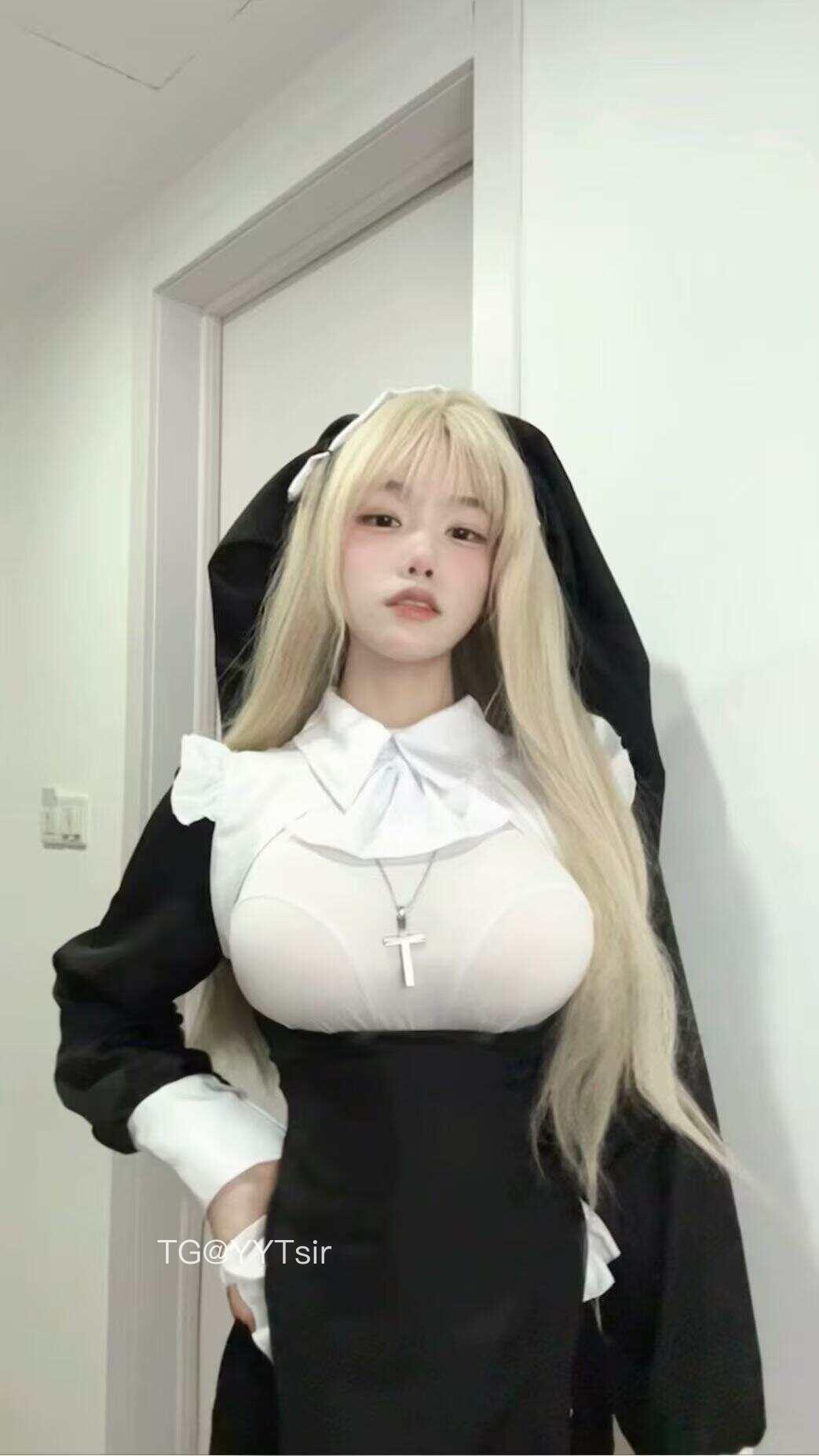 金铁兽 2025-06-09 16:05:14 迷路了？来我身旁怎么样？