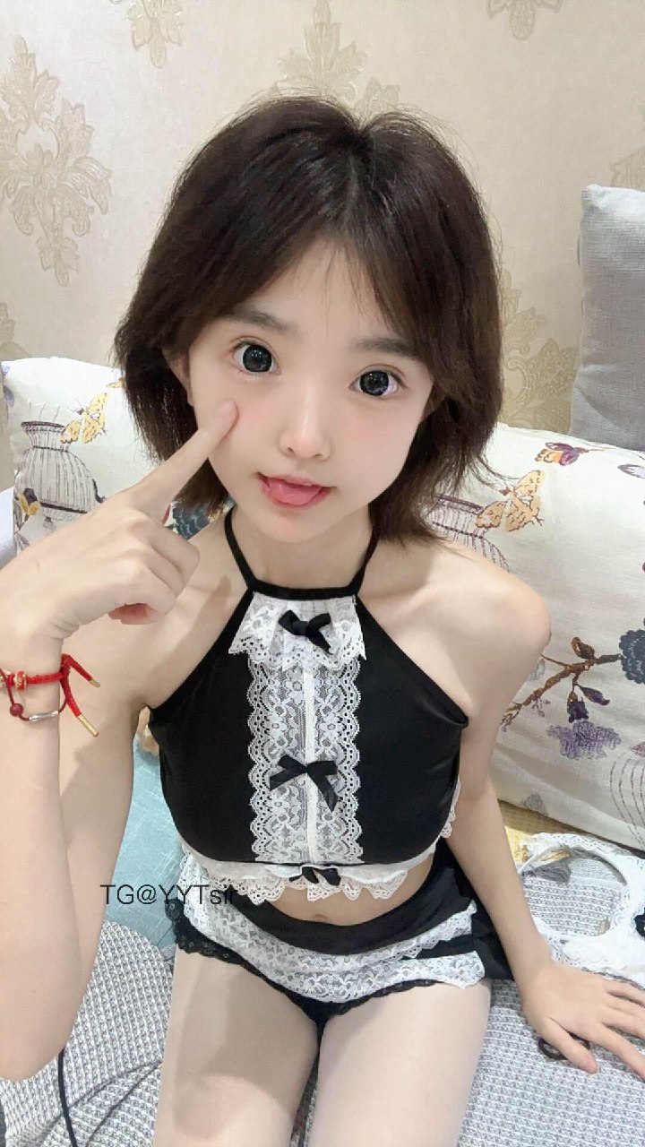 小昕ovo 2025-06-06 14:27:02 今天是甜甜的小昕哦