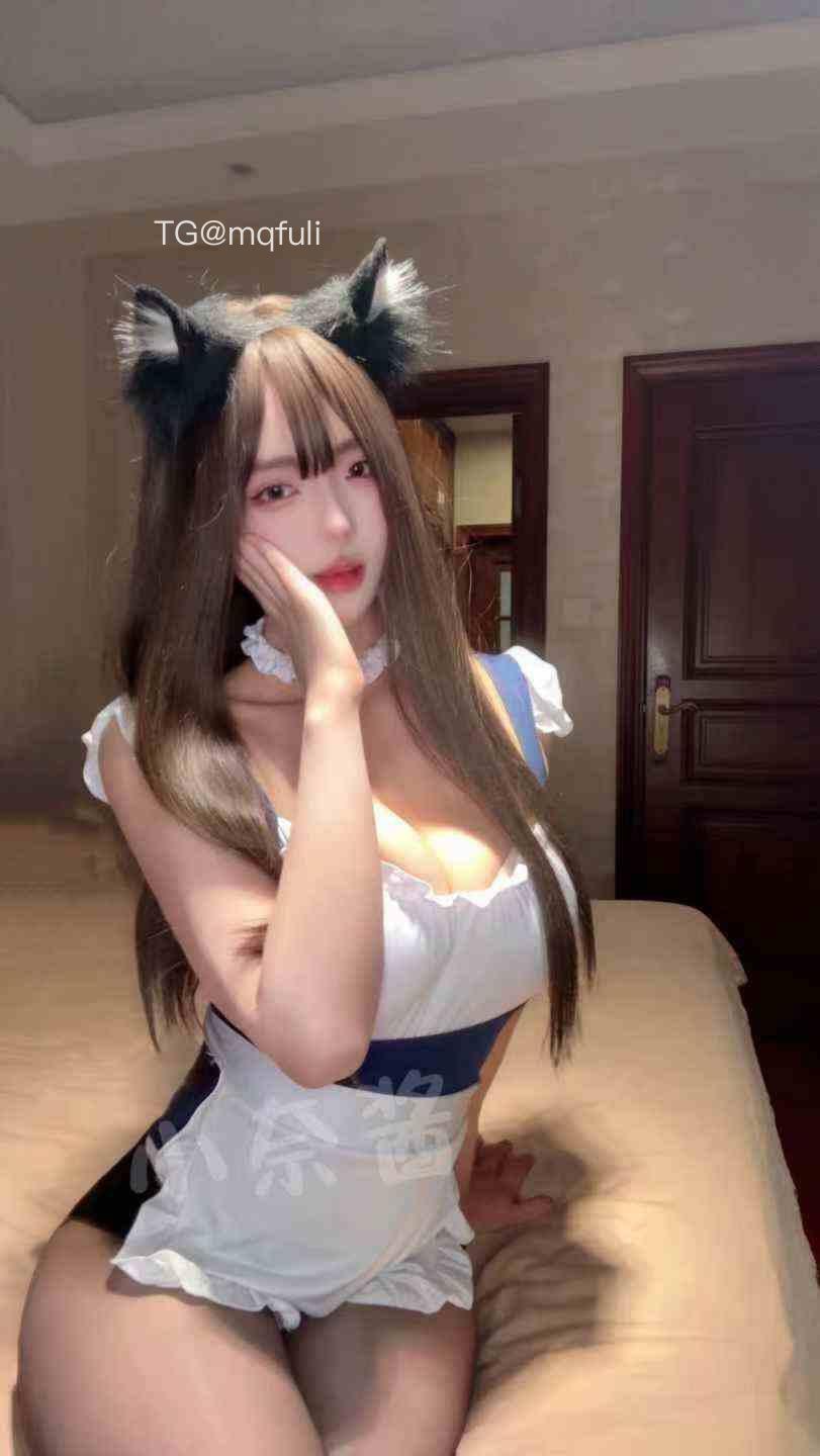 小奈酱 2025-06-15 18:46:52 迷路了？来我身旁怎么样？