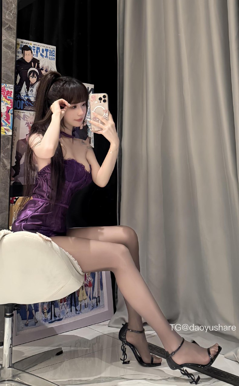 超蓝布罗莉 2025-06-04 04:05:44 猜猜我多高😛👠