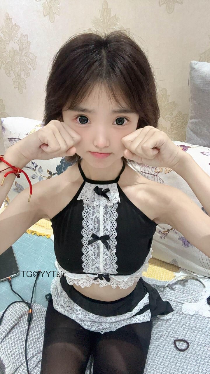 小昕ovo 2025-06-06 14:27:02 今天是甜甜的小昕哦