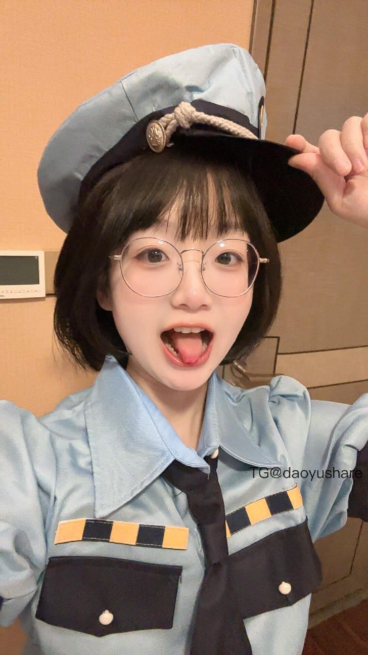 王胜利 2025-06-12 00:01:08 我是一名保安