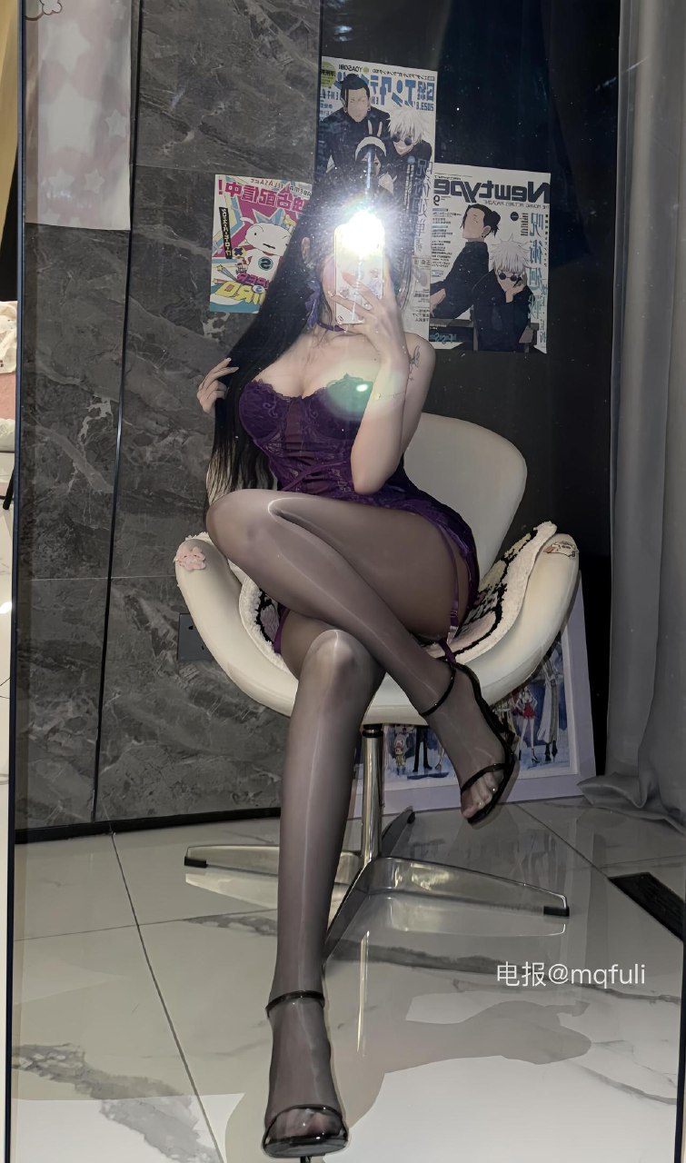 超蓝布罗莉 2025-06-04 04:05:44 猜猜我多高😛👠