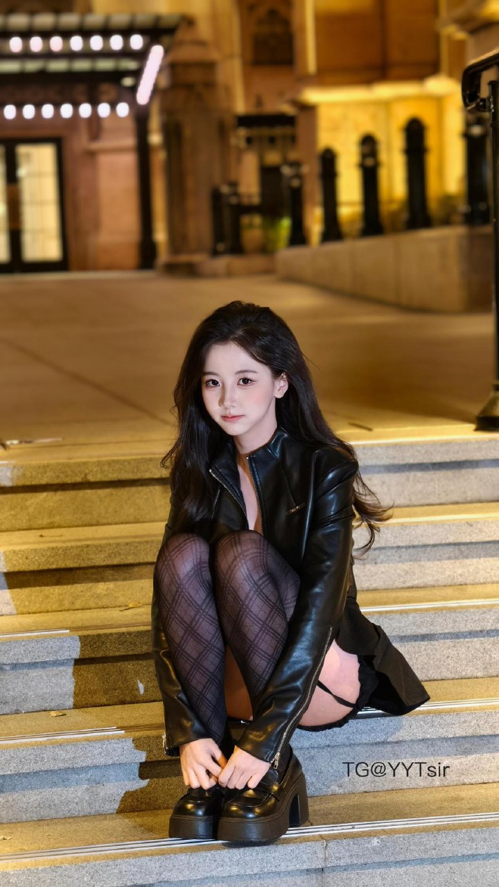 刘二萌 2025-07-09 14:08:06 喜欢好女人是吧？那我只能本色出演了😜