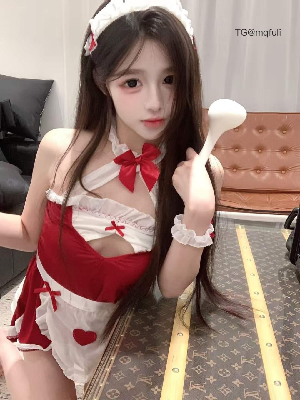 小m 2025-07-29 18:25:10 你的味道让我醉得忘了自己