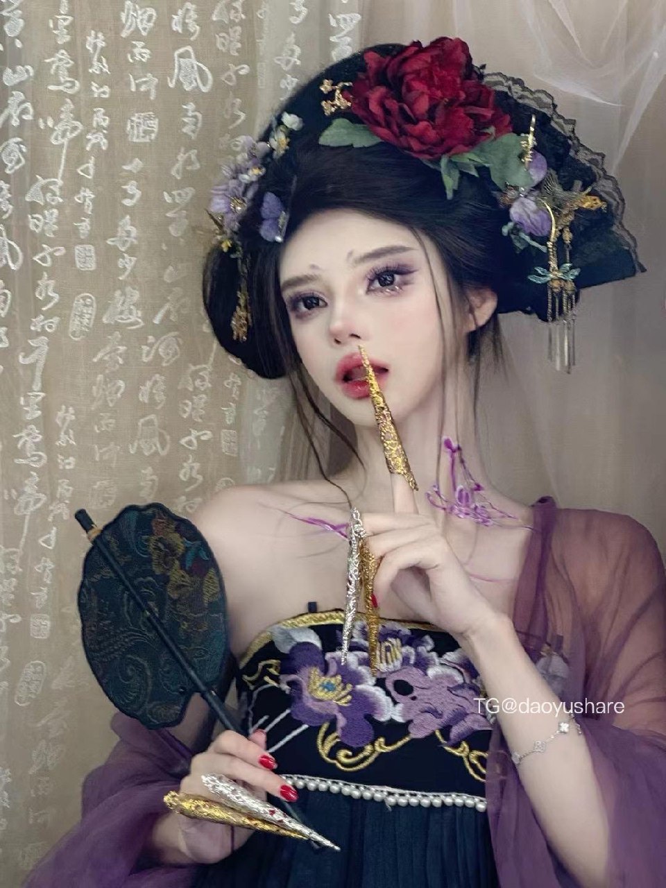 媛姐是个大长腿 2025-07-14 17:37:04 哥哥，喜欢就解锁