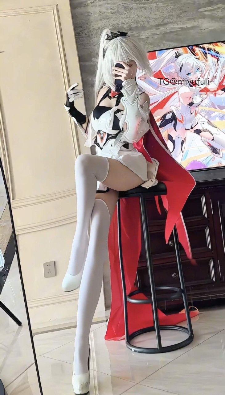 是离宝 2025-07-21 17:38:30 我不喜欢被调戏，我喜欢绝对的压制