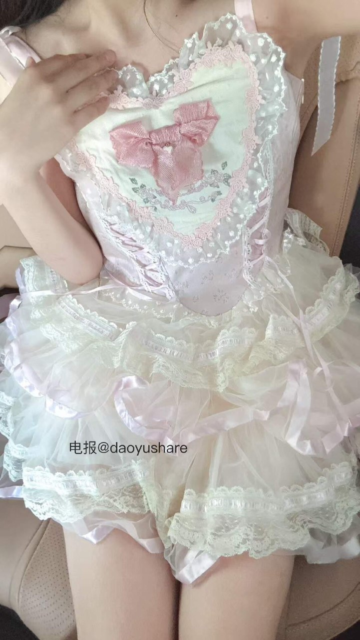 是离宝 2025-07-15 02:03:59 皮裤又是谁的白月光