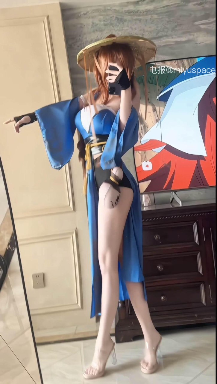 是离宝 2025-07-15 00:11:00 好腿 我好喜欢