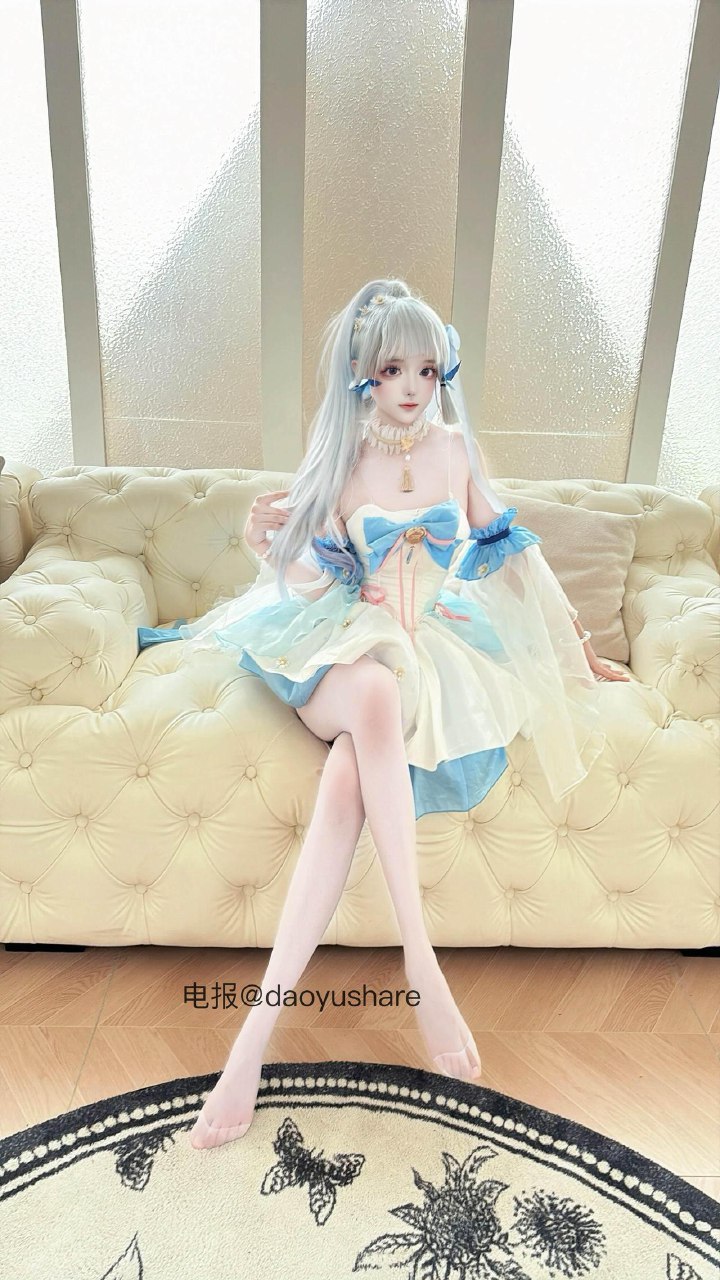 是离宝 2025-07-21 17:35:42 你跪下我求你办点事