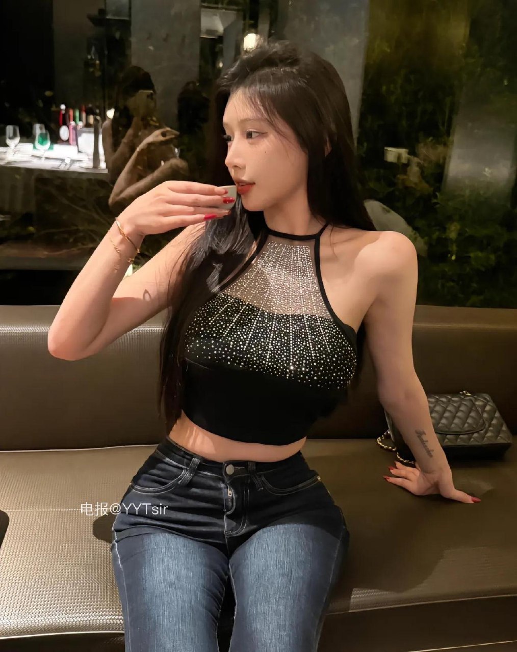 美杜莎 2025-07-20 03:47:48 想你时我就是一颗山楂，脸红又心酸