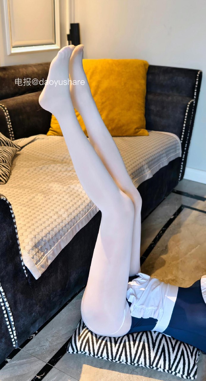 刘二萌 2025-07-06 18:07:30 可爱萌系cos女佣制服🔞㊙️