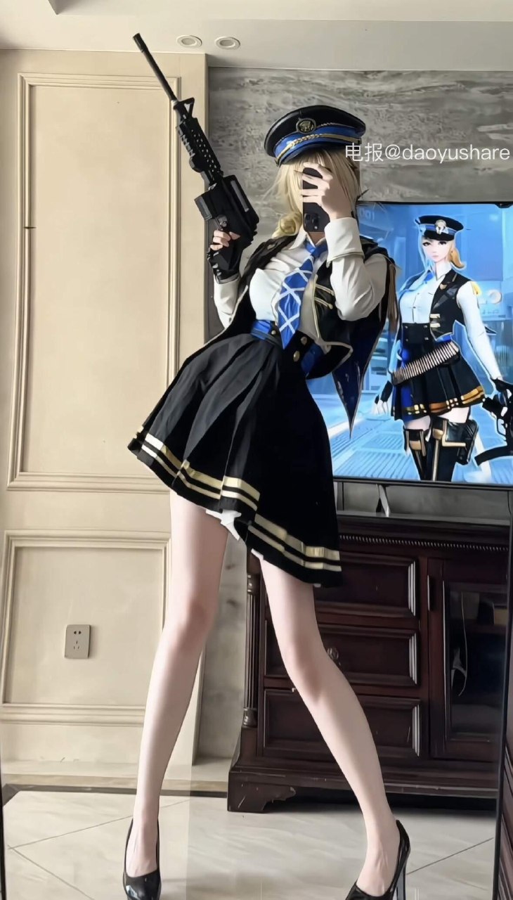 是离宝 2025-07-21 17:35:42 你跪下我求你办点事