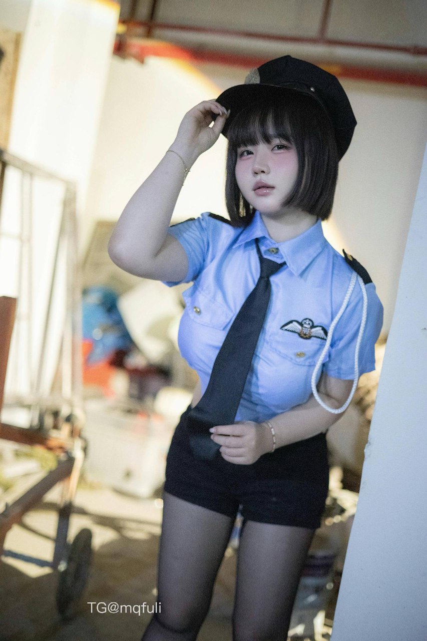 肉团娜子 2025-07-31 17:58:50 我在等你的出现