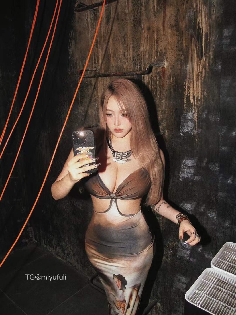 你的渡口 2025-07-15 18:27:00 没错，对你冷漠的人也会给我当狗