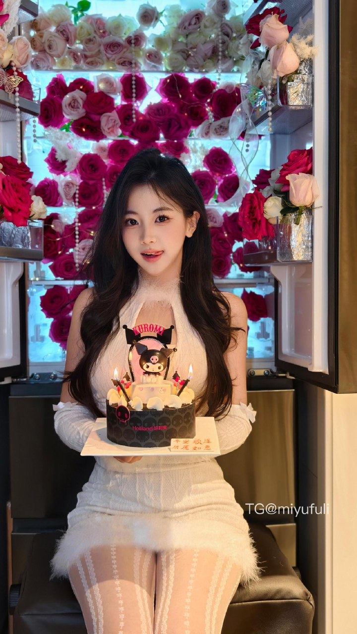 刘二萌 2025-07-11 17:09:02 不会骂人 一张嘴就是宝宝亲亲🙈😘