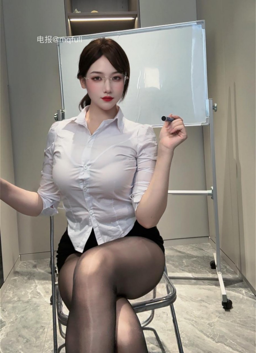 可可西 2025-08-16 22:59:25 喜欢被老师管教吗？