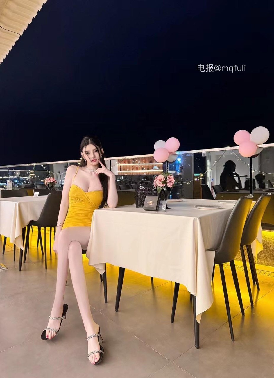 媛姐是个大长腿 2025-08-06 21:56:19 喜欢就解锁空间哦