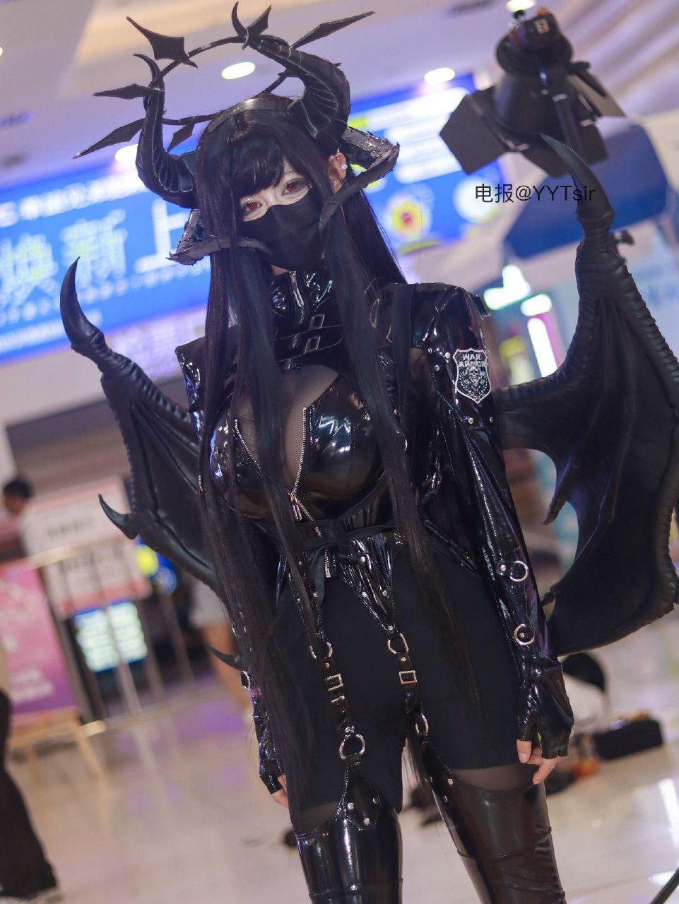 耳朵 2025-08-02 00:00:29 #cosplay#喜欢我就打给我吧🥵