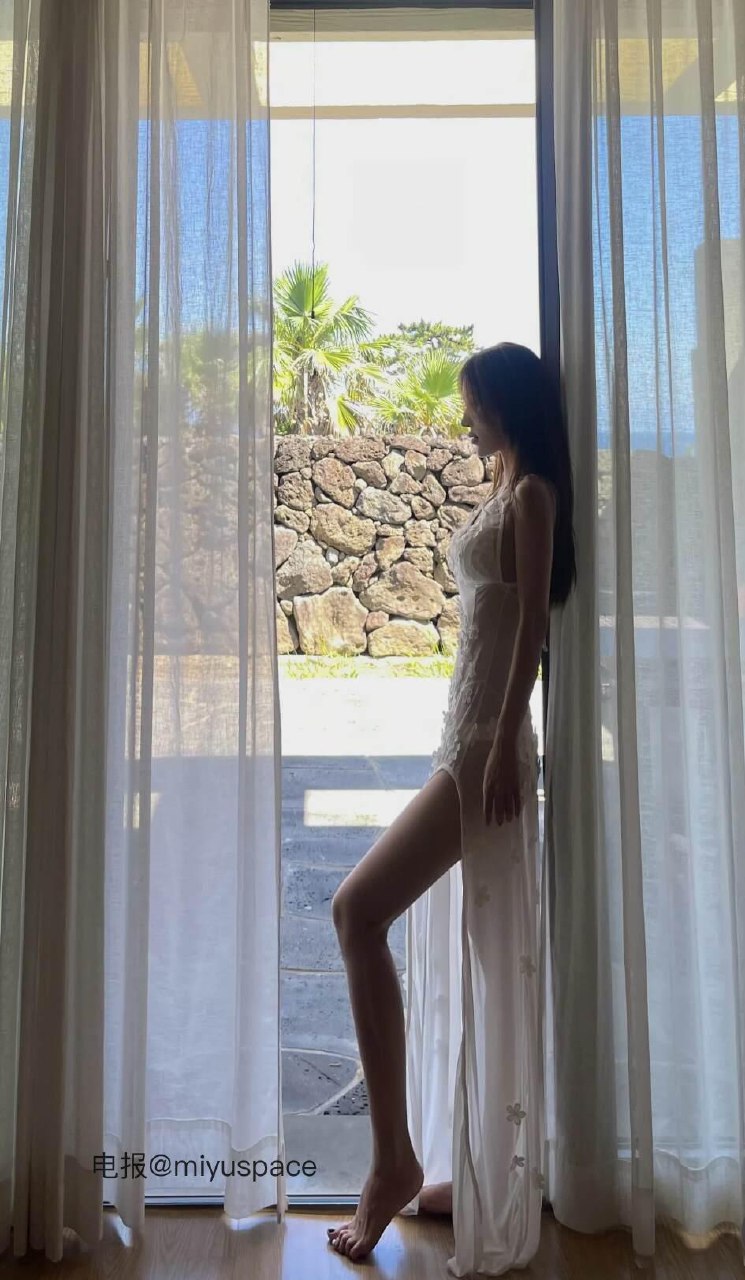 小酱粒 2025-08-05 07:40:19 又下雨了☔️