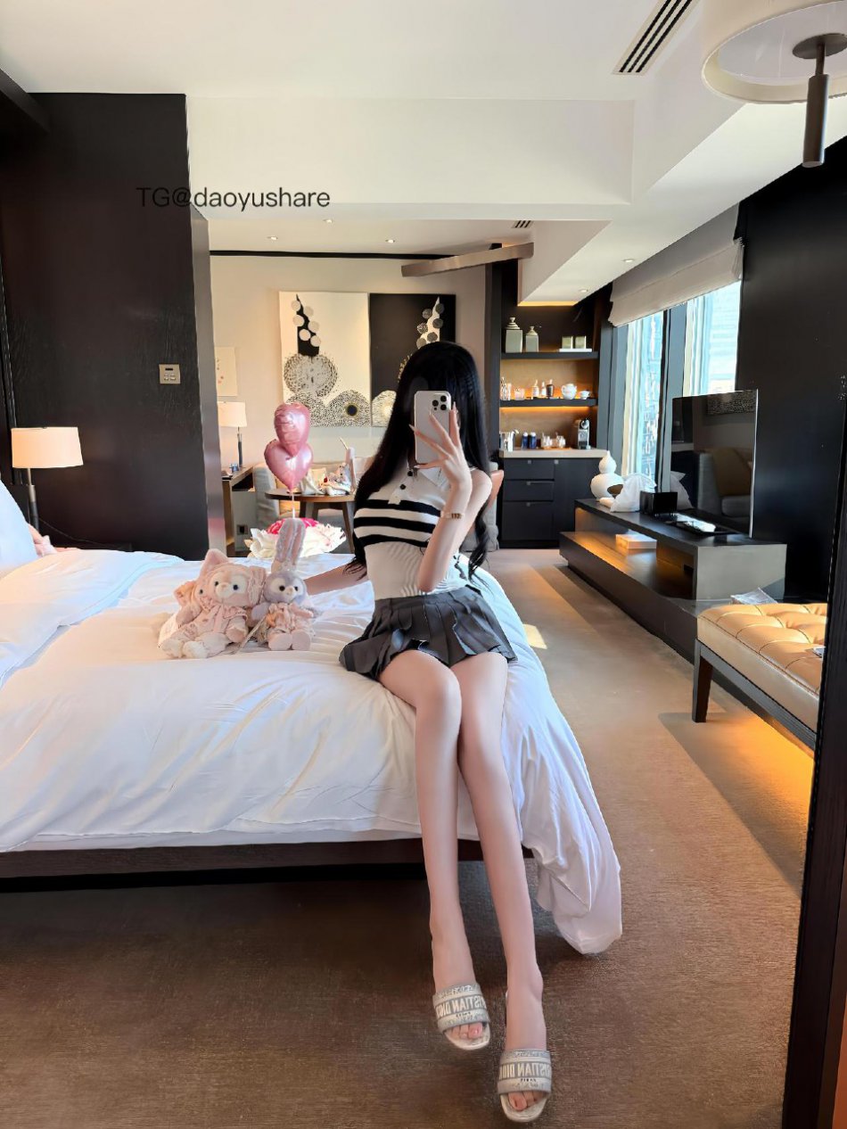 都快兔了 2025-08-17 19:53:10 来我家看熊出没 我带你看吉吉和毛毛