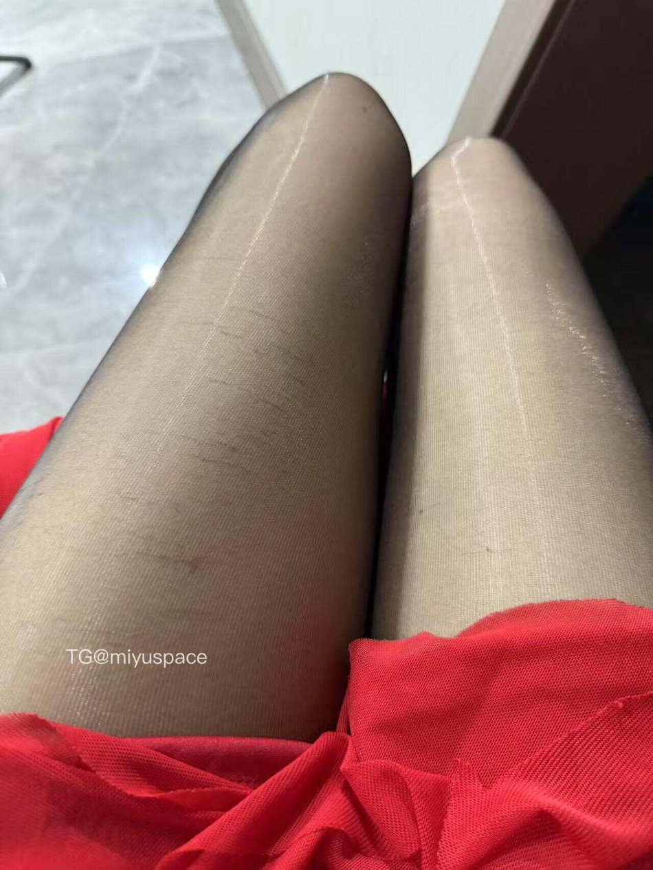 蛋蛋梦 2025-08-18 10:42:13 是不是想尝尝撕开的感觉