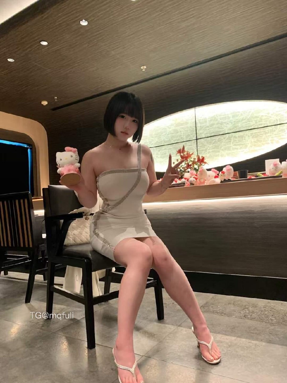 肉团娜子 2025-08-04 17:44:00 把爱留在这里